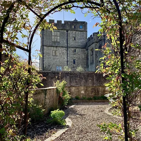 بيت للعطل Parr At Snape Castle Mews Well